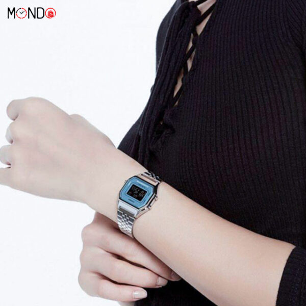 نمای دست ساعت مچی کاسیو زنانه مدل LA680WA-2BDF اصل استیل نقره ای آبی