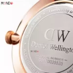نمای پشت ساعت مچی مردانه دنیل ولینگتون مدل DW00100083 قهوه ای بند چرمی