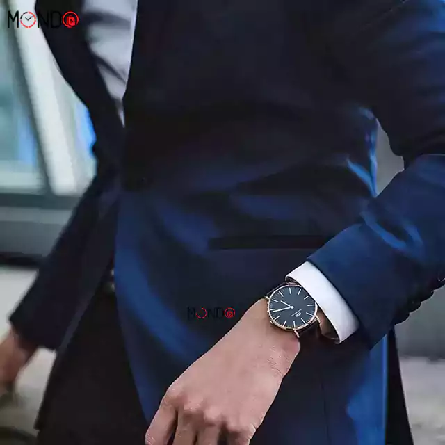 نمای دست ساعت مچی مردانه دنیل ولینگتون مدل DW00100127 مشکی بند چرمی